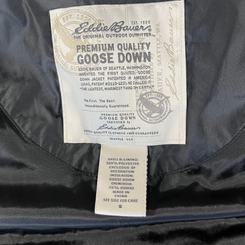 Eddie Bauer Womens Goose Down Puffer Vest Black Quilted Full Zip Snap Small - Picture 4 of 10